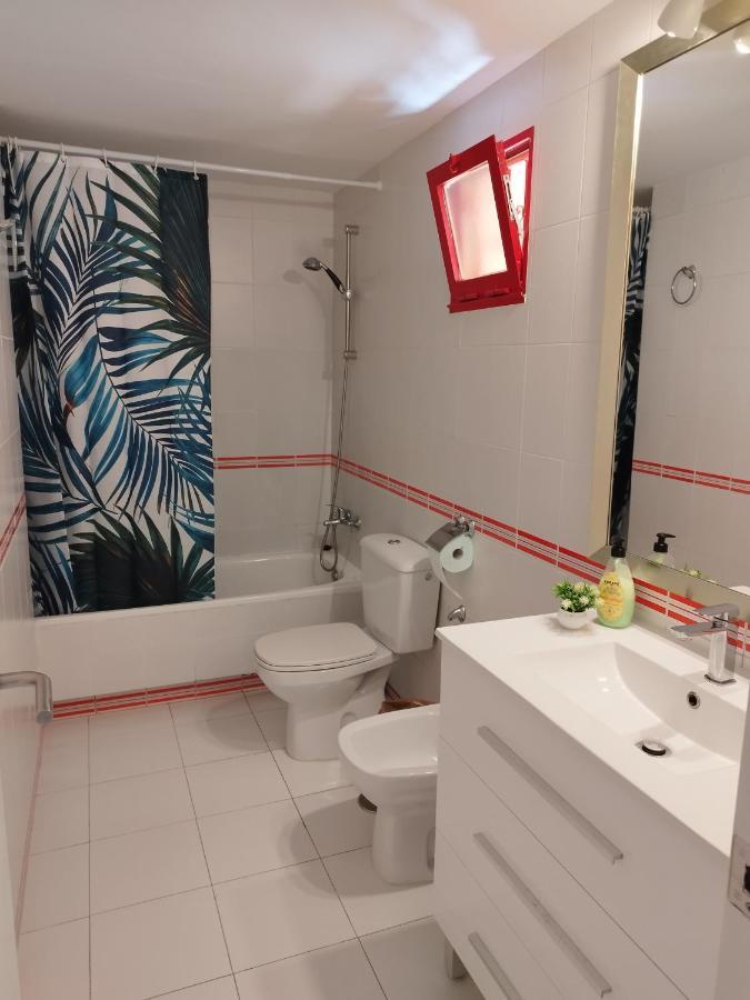 Apartamento Playa Levante เบนิดอร์ม ภายนอก รูปภาพ